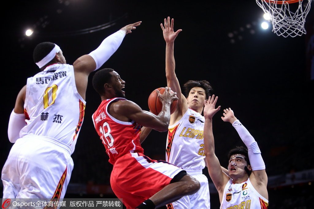 开云官网-沃特福德球员表现尽善尽美，客场继续取胜的简单介绍